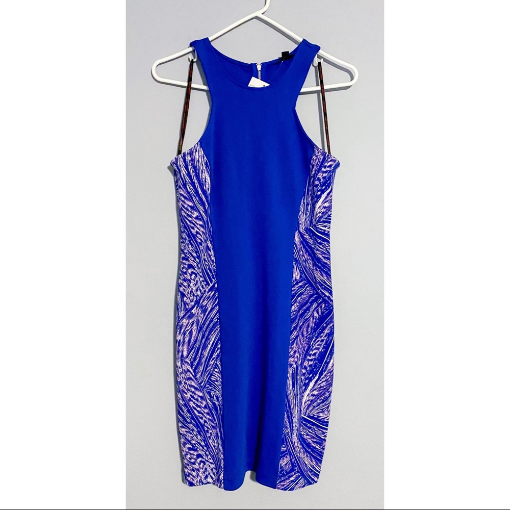 Guess dress. size medium. Brand new with tags